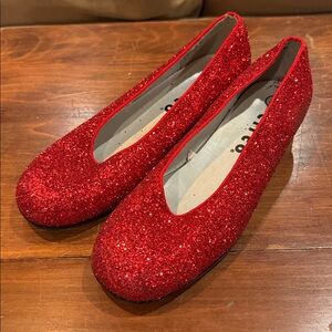 CIRCO Red Glitter Dorothy Wizzard of OZ Slip On Shoes Big  Girls Size 4 Costume